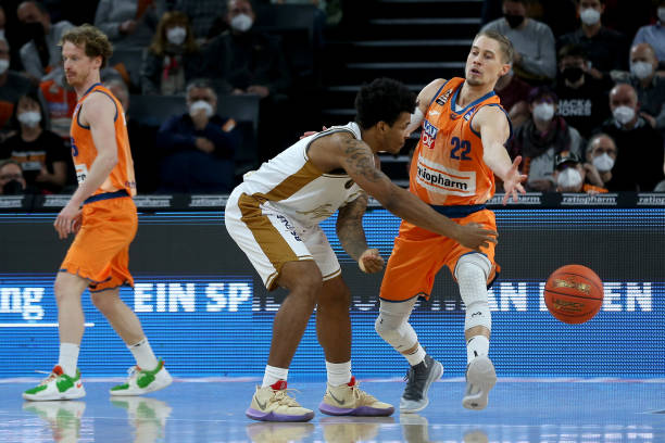 顶尖球员的 顶尖球员的