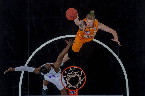 级联赛的劲 级联赛的劲